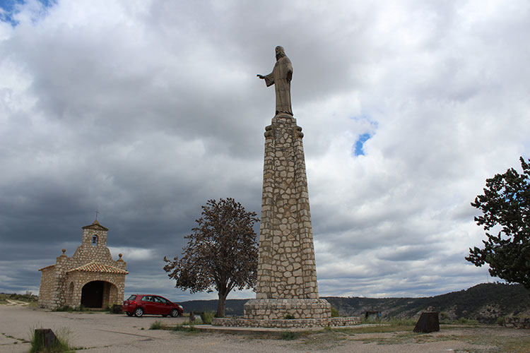 Sagrado Corazón junto a la ermita de la Inmaculada