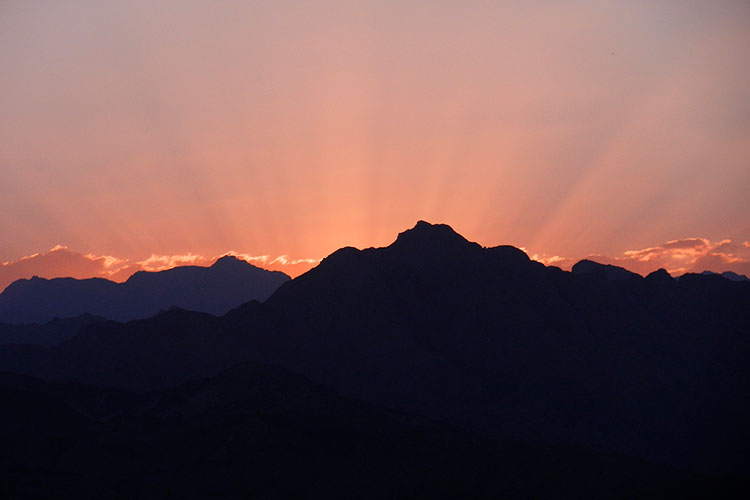 Atardecer en el monte Sinaí