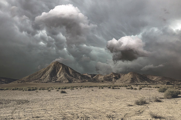 Nubes en el desierto