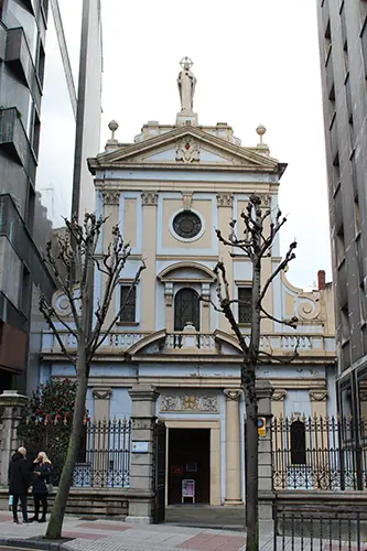 Iglesia de las Esclavas del Sagrado Corazón de Jesús (Oviedo)